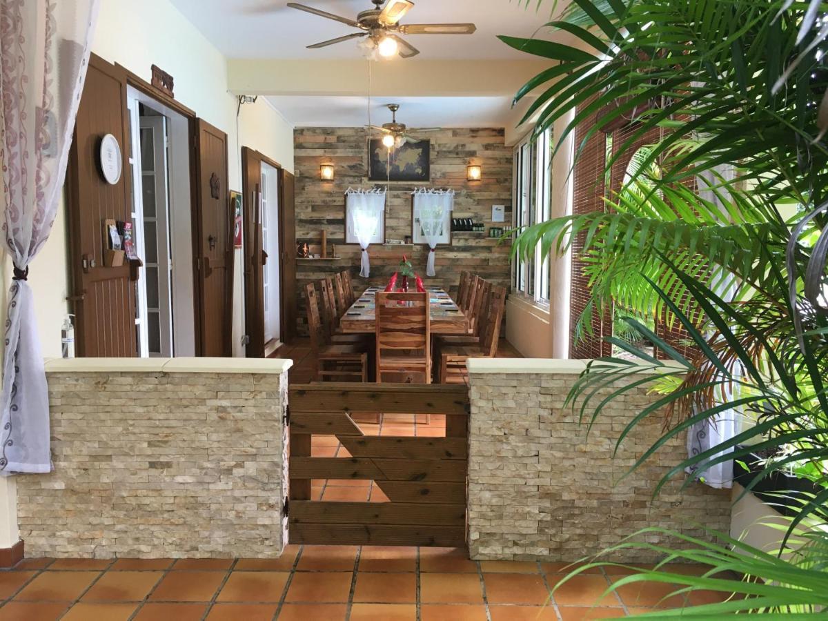 La Rose Du Sud Otel Saint-Joseph Dış mekan fotoğraf